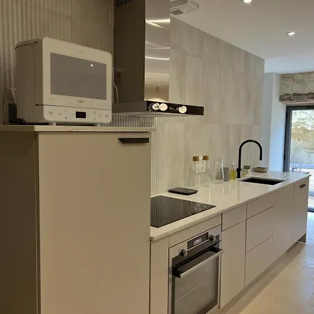 بيت للعطل Le Troglo Du Chateau