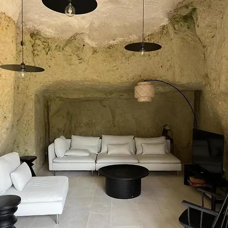 Le Troglo Du Chateau Tatil Evi *